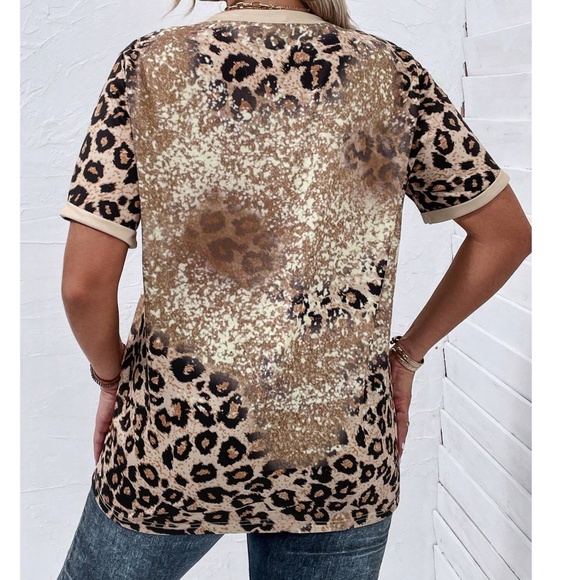 Casual Blessed leopard Print Graphic Tee - Picture 11 of 11
